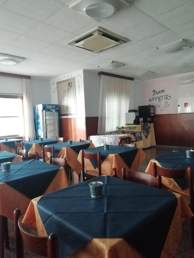Hotel Mediterraneo Rimini Zewnętrze zdjęcie