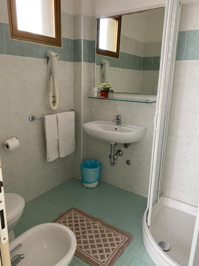 Hotel Mediterraneo Rimini Zewnętrze zdjęcie